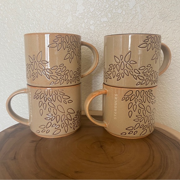 Starbucks Other - Set of 4 Starbucks stackable fall leaves cups discontinued 14 oz brown orange